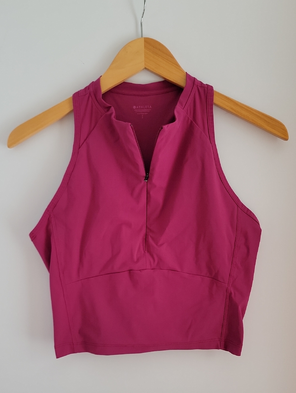 Athleta Magenta Crosstrain Zip Tank Size S Racerback With Zipper